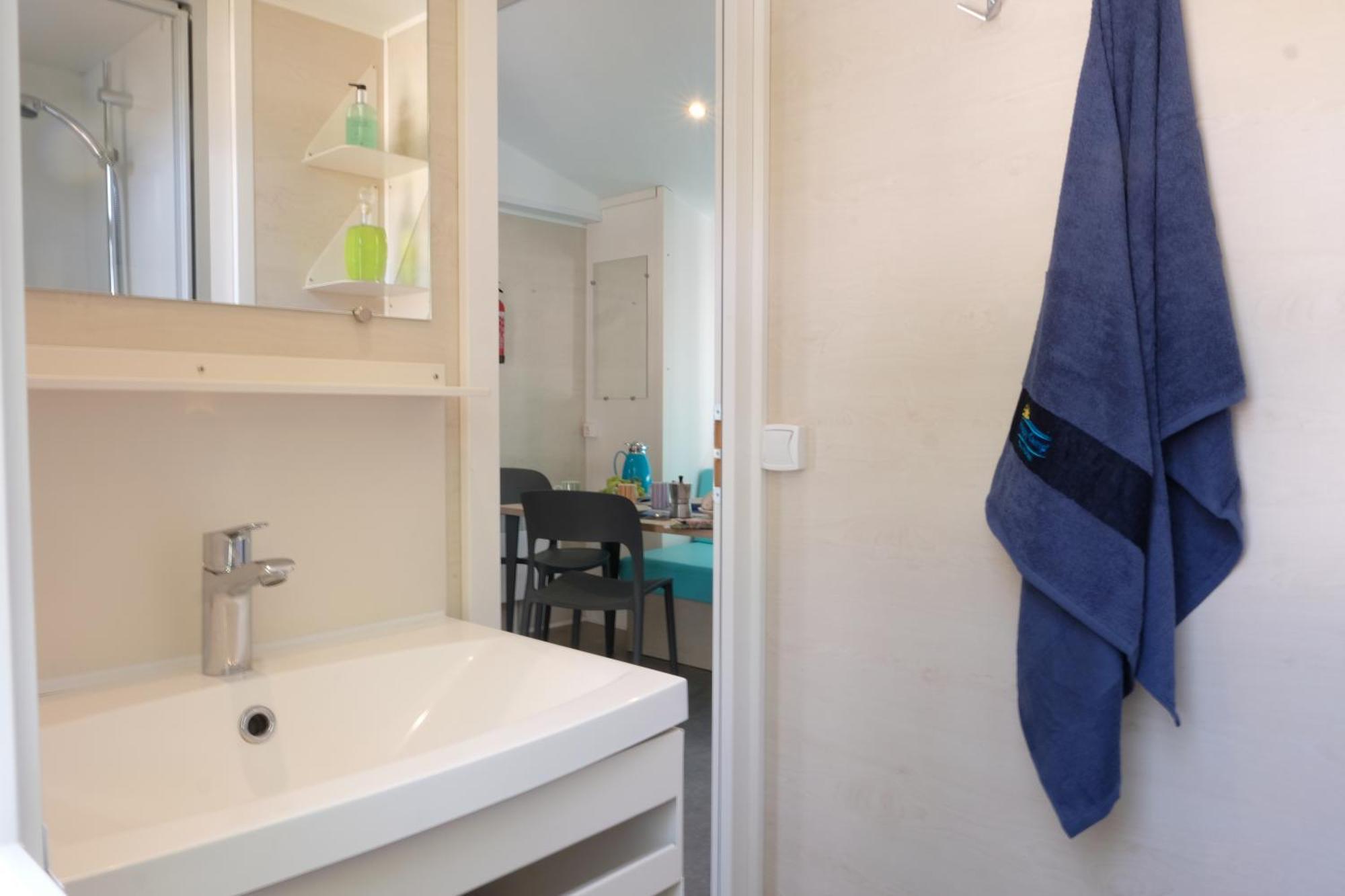 Happy Camp Mobile Homes In Camping Cisano San Vito バルドリーノ エクステリア 写真