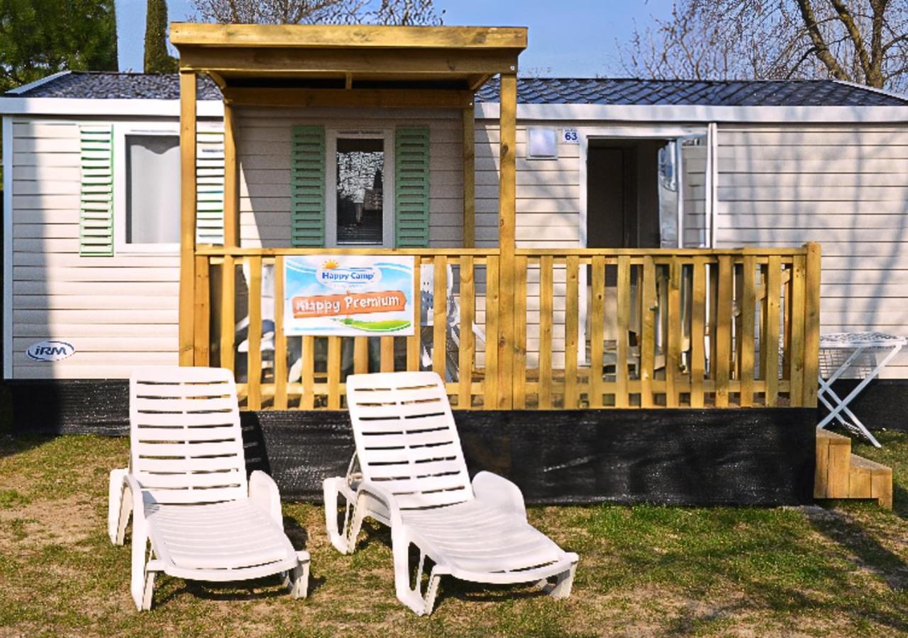 Happy Camp Mobile Homes In Camping Cisano San Vito バルドリーノ エクステリア 写真